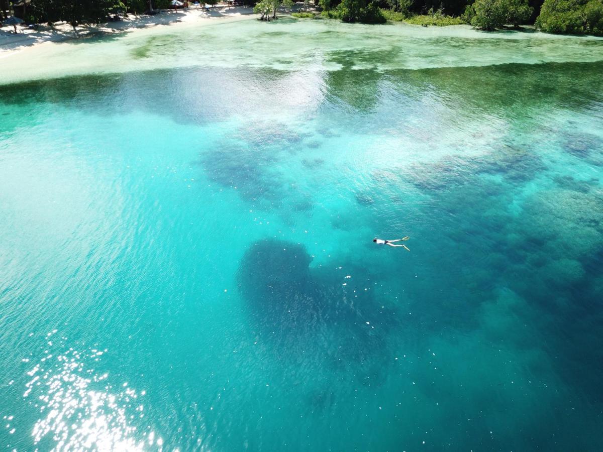 Blue Bay Divers Likupang Bangka Luaran gambar