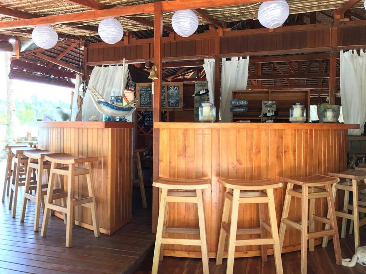 Blue Bay Divers Likupang Bangka Luaran gambar